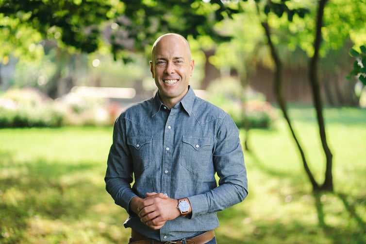 Jeff Tkach Headshot 1